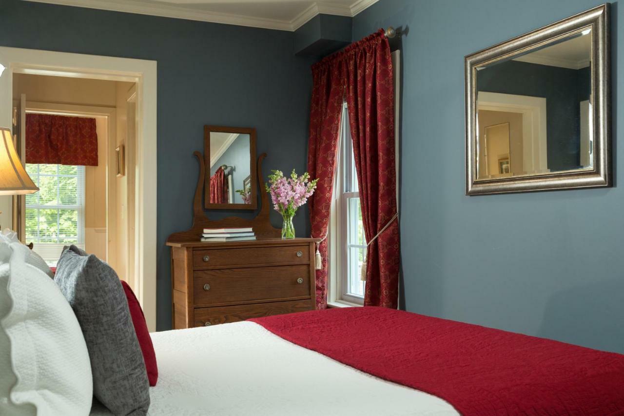 Double Room with Lake View